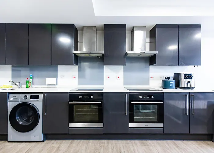 New Era Living - Private Rooms Next To Bramall Lane