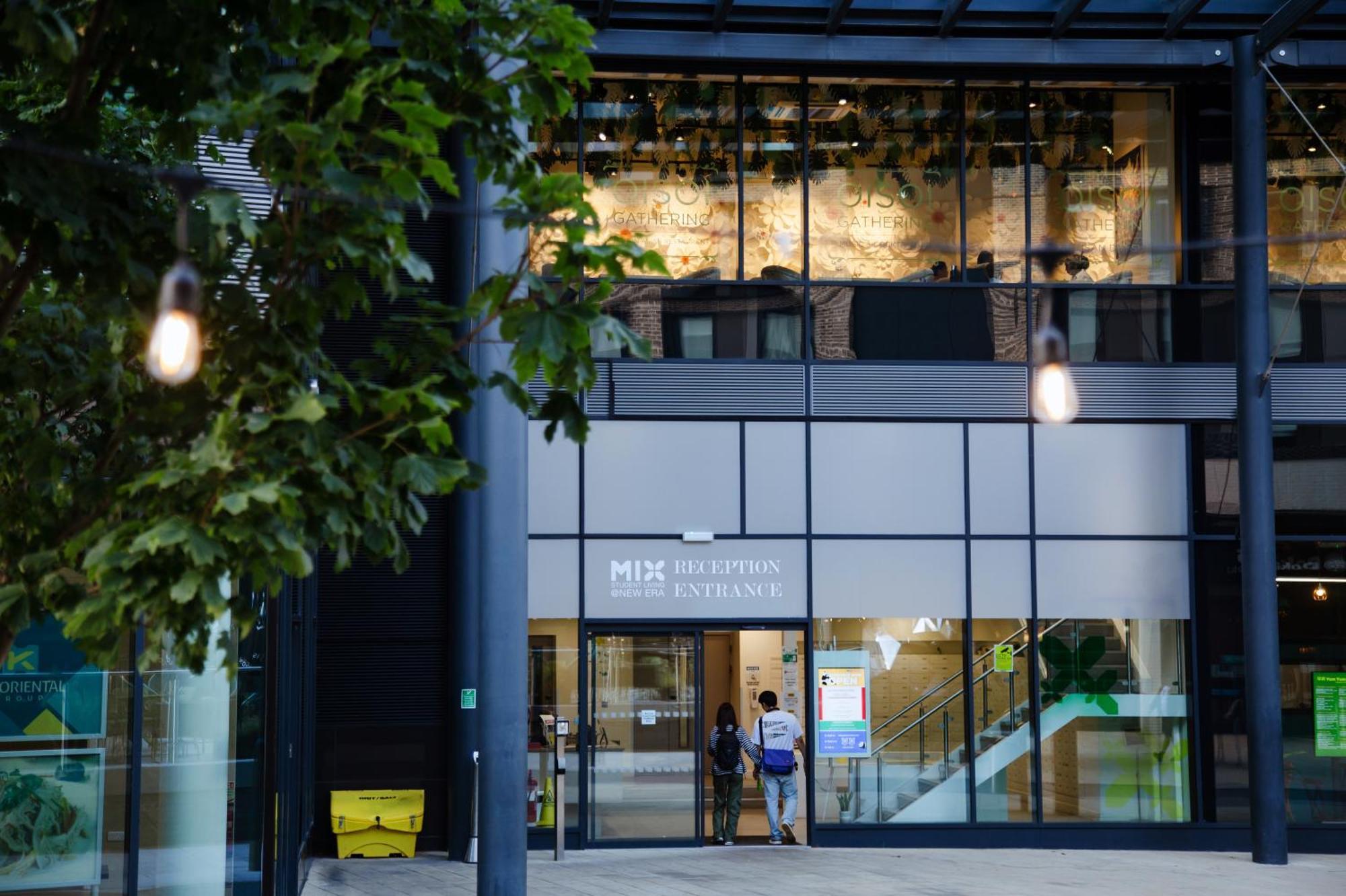New Era Living - Private Next To Bramall Lane * Sheffield